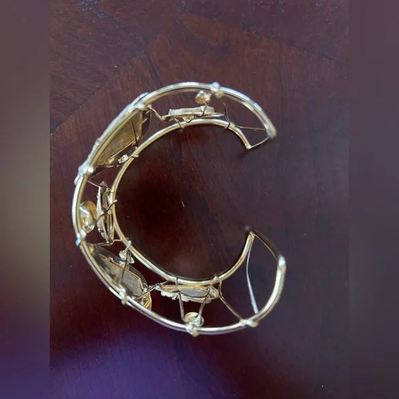 Bracelet Cuff Golden with Rhinestones One Size - Picture 10 of 12